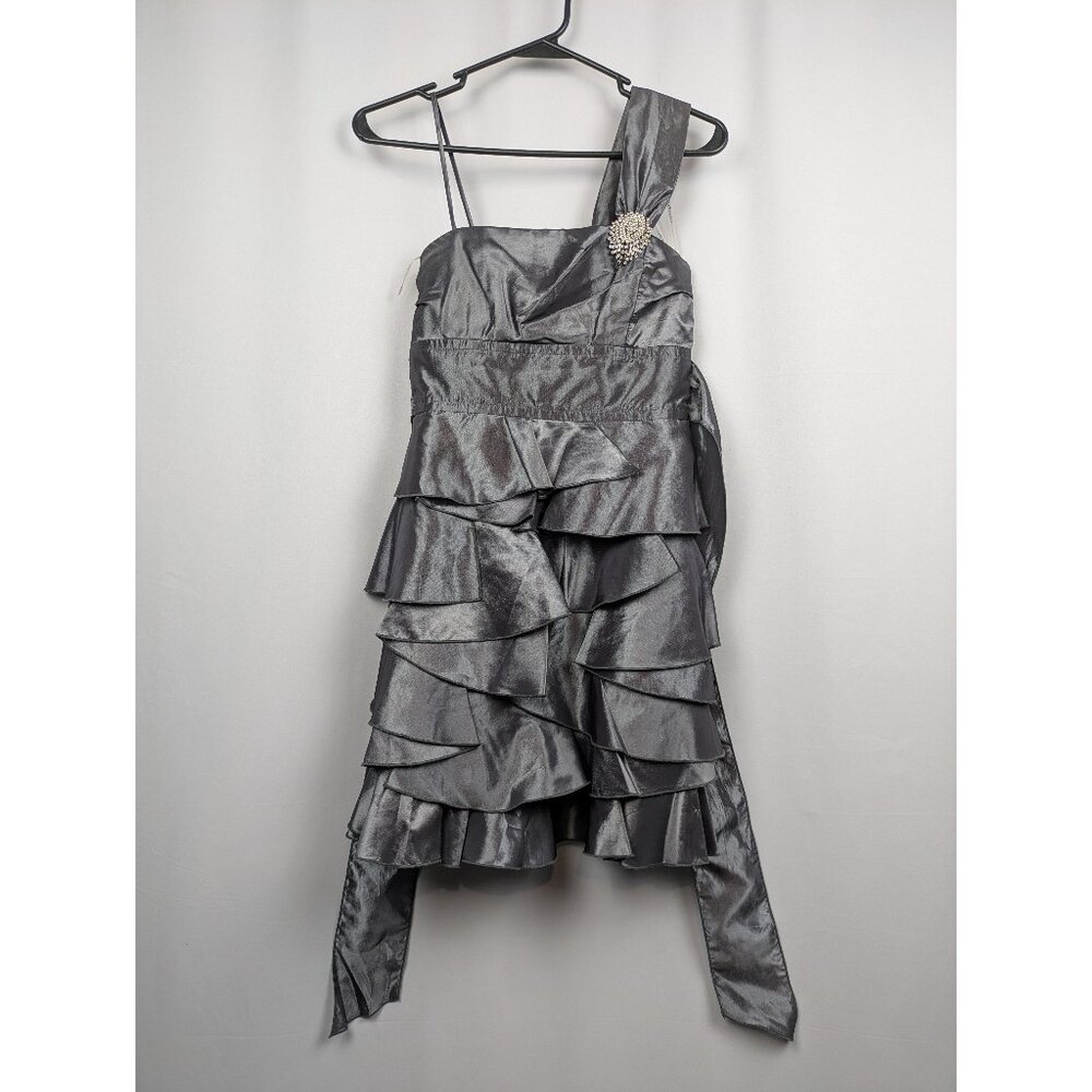 Teeze Me Size 3 Silver One-Shoulder Ruffle Cocktail Dress with Brooch